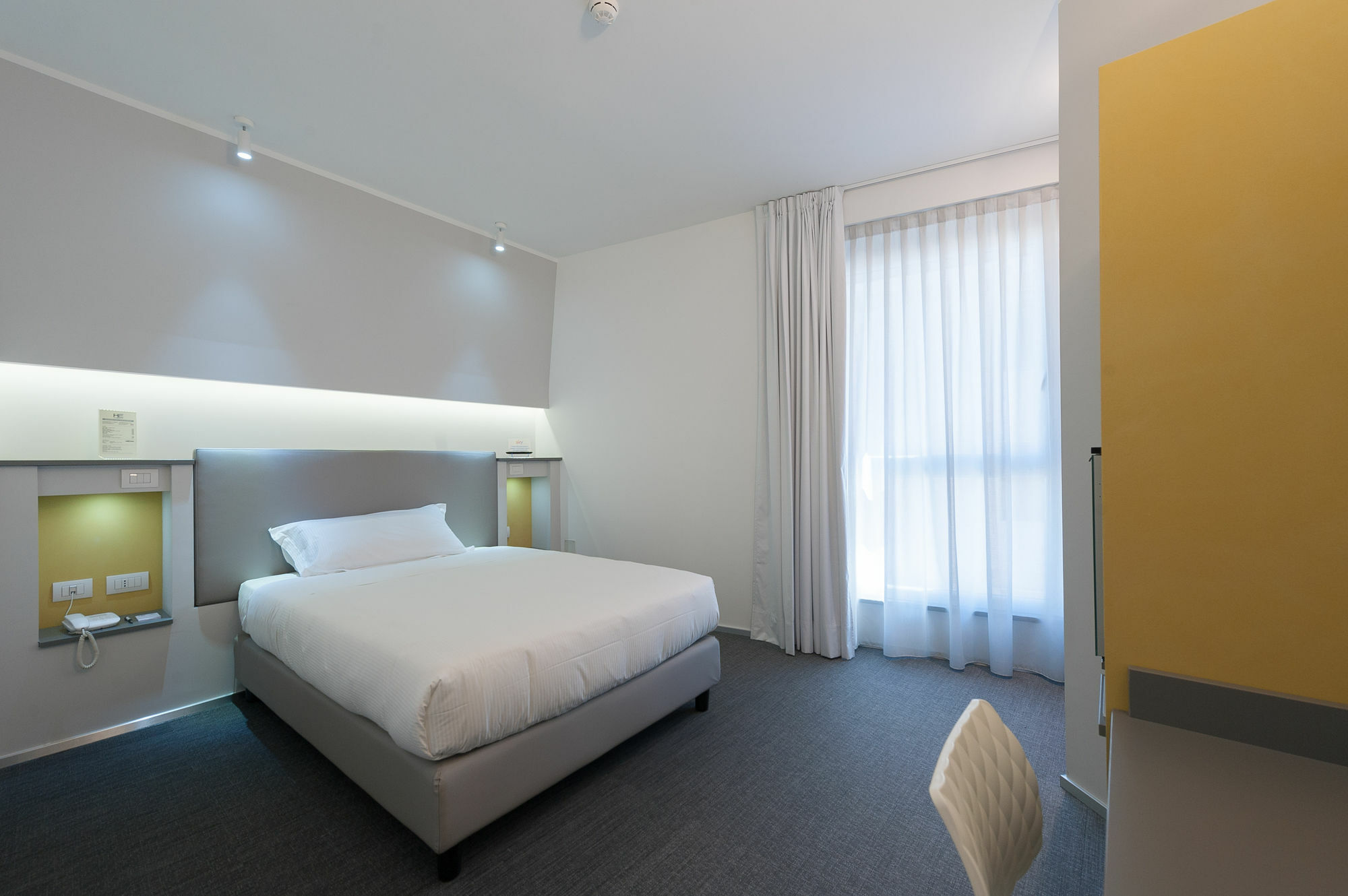 Executive Inn Boutique Hotel برينديسي المظهر الخارجي الصورة