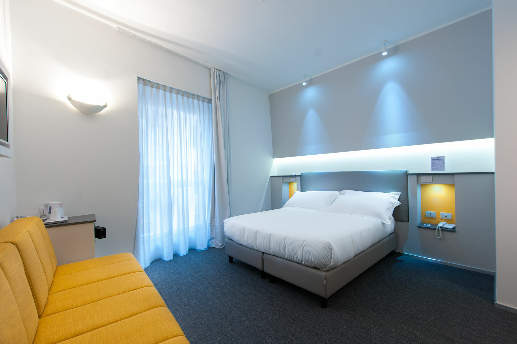 Executive Inn Boutique Hotel برينديسي المظهر الخارجي الصورة
