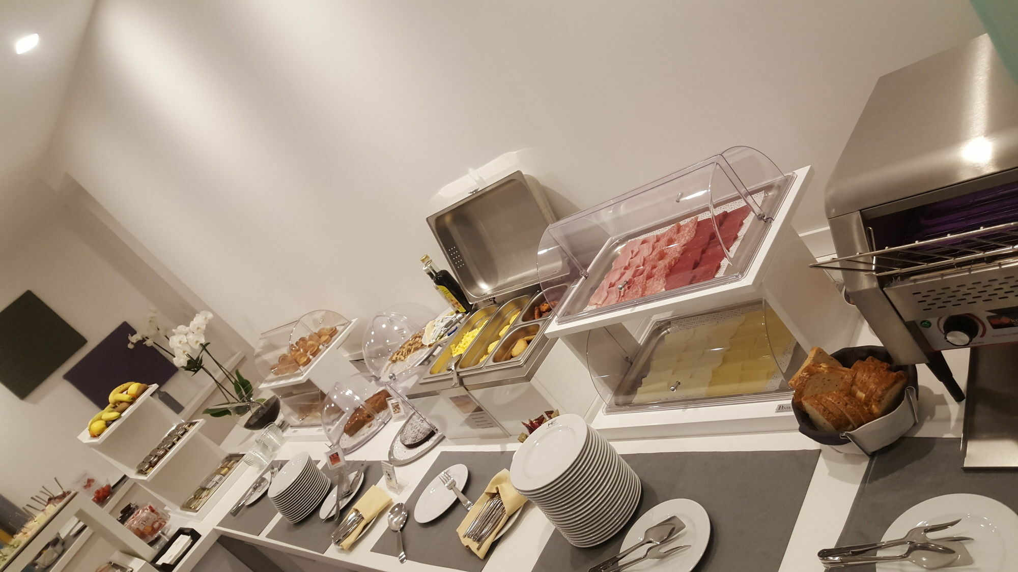Executive Inn Boutique Hotel برينديسي المظهر الخارجي الصورة